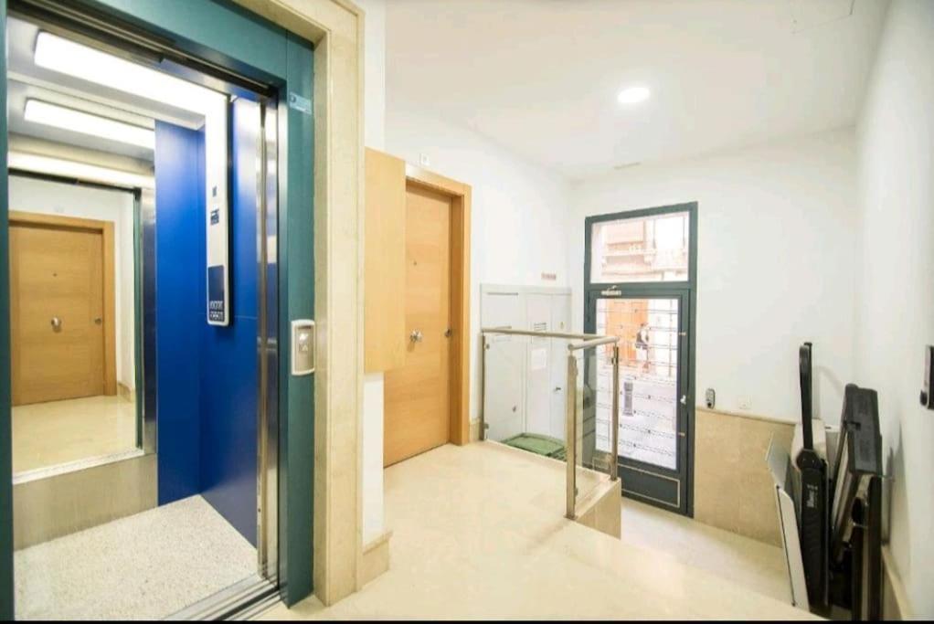 Apartamento Gran Via Гранада Экстерьер фото